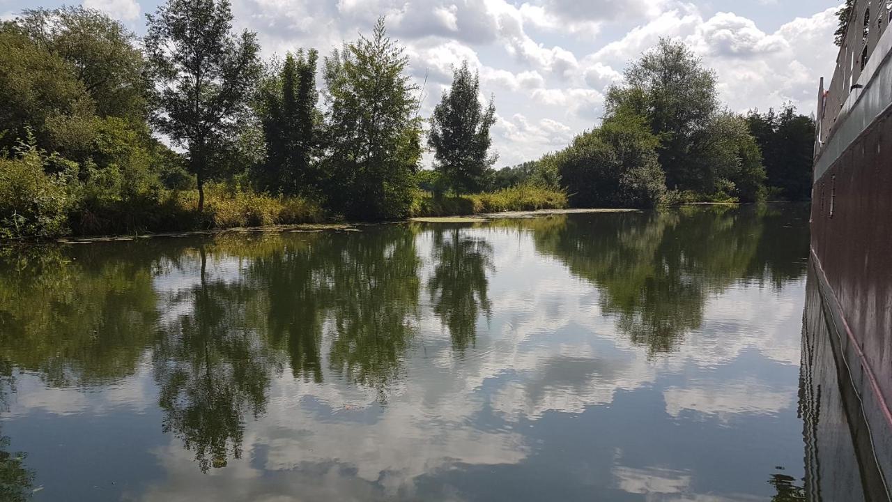 Péniche D'hôtes Dole