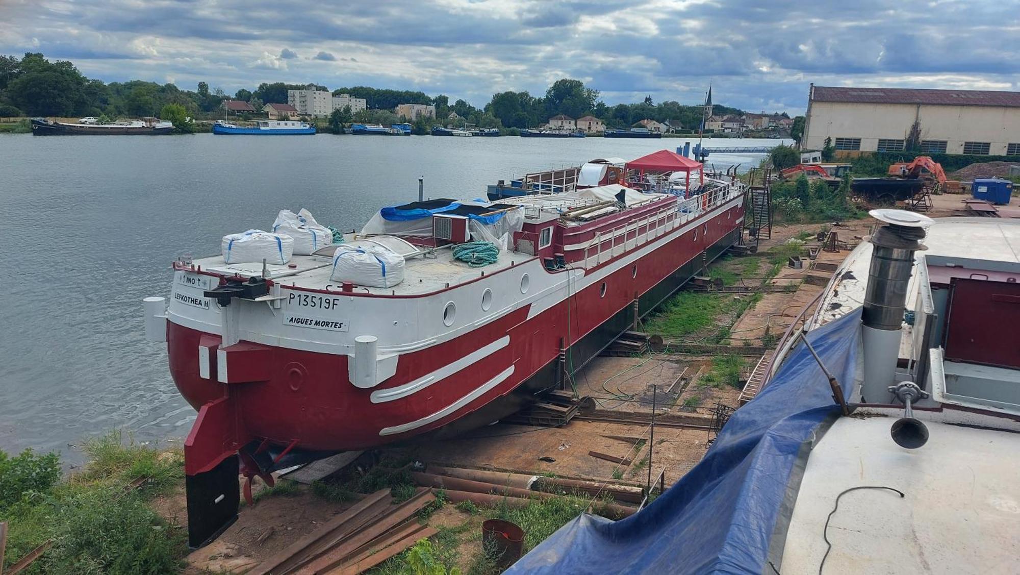 Péniche D'hôtes Dole